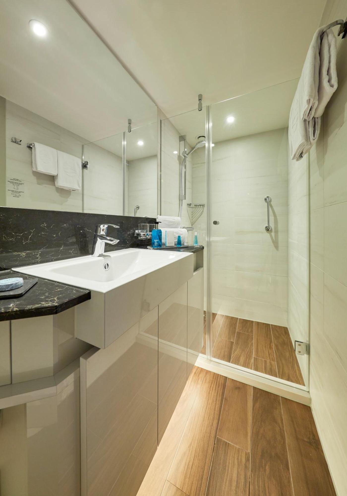 Hotelschiff Lady Diletta Köln Ngoại thất bức ảnh
