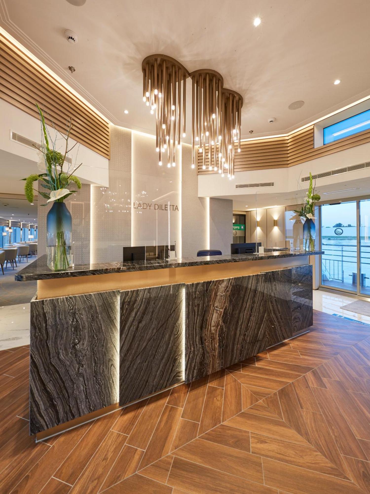 Hotelschiff Lady Diletta Köln Ngoại thất bức ảnh